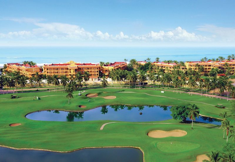 luxury-suites-by-estrella (1)